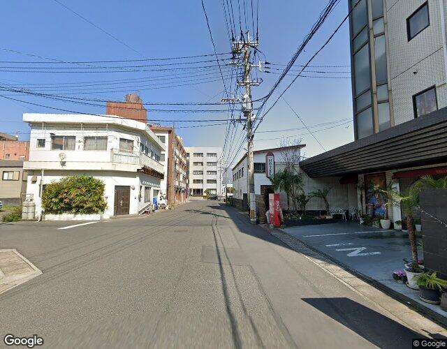 シエナ 右側からの外観