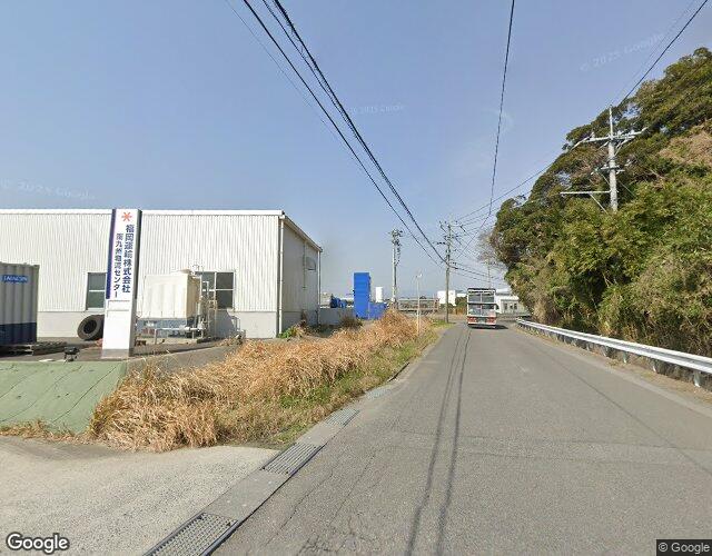 山 左側からの外観