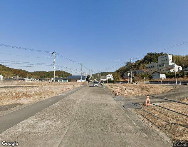 レジャー温泉ホテルユノモト 右側からの外観