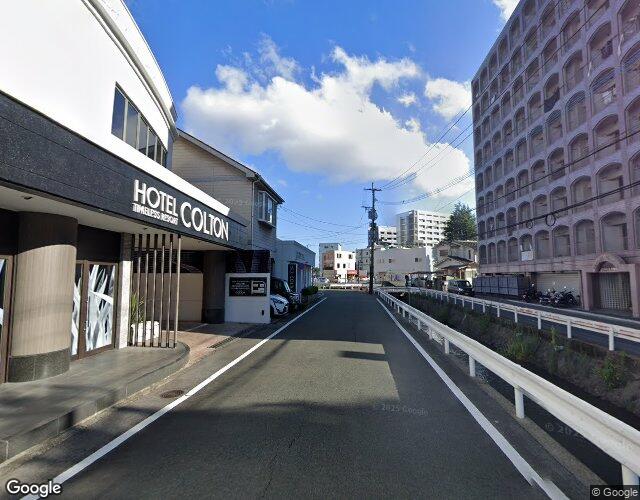 ホテル コルトン 裏側からの外観