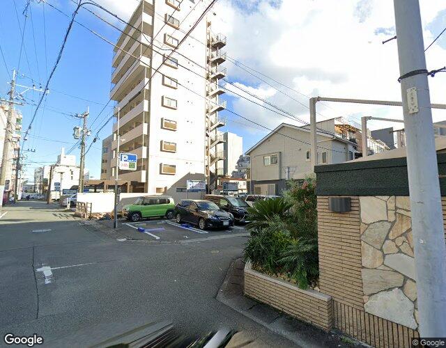 SHRE 裏側からの外観