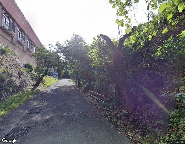 王国 右側からの外観