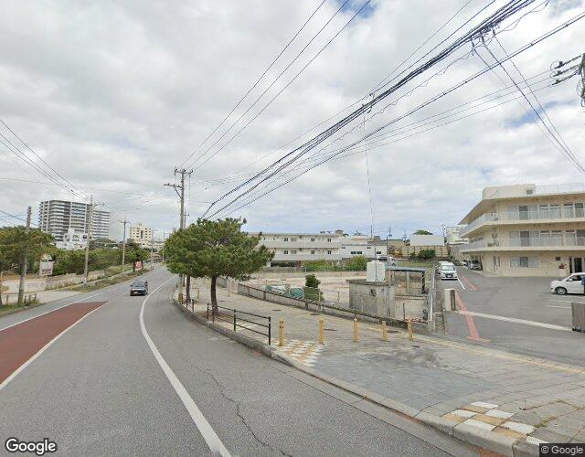 山谷園 右側からの外観