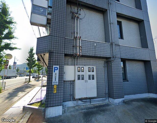 キュテラの外観