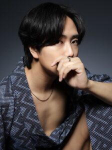 YU-RI