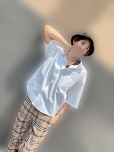 来人